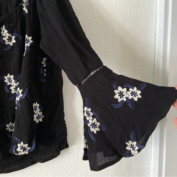 Sun Shadow Embroidered Blouse Boho Chic Festival Large Bohemian Floral Tie Neck - Picture 3 of 7